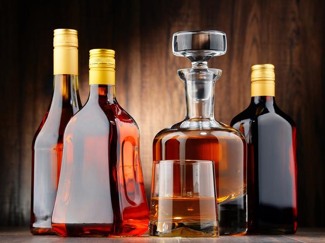 酒精飲料,威士忌酒,瓶子 壁紙 | 1920x1440 壁紙下載 | cn.best-wallp