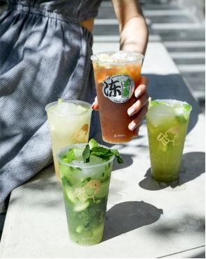 喜茶暴檸茶 再 上線,帶來(lái)瓶裝版手打檸茶風(fēng)味